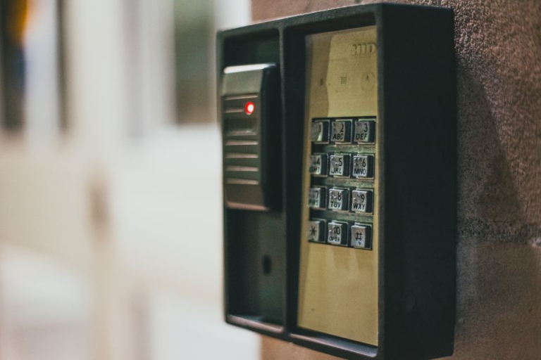 Navigating Cyber Insurance and Compliance for Houston SMBs
